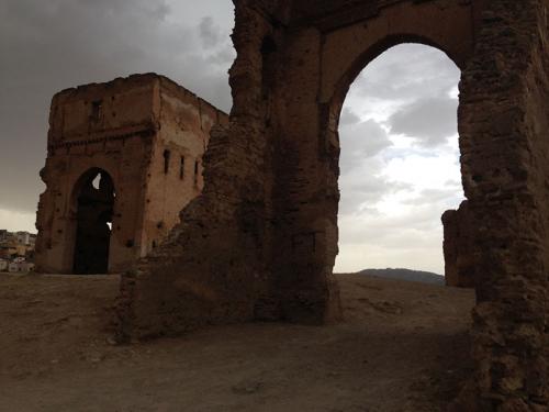 marrocos-fez-ruinas-TombeauxDesMerinides-2
